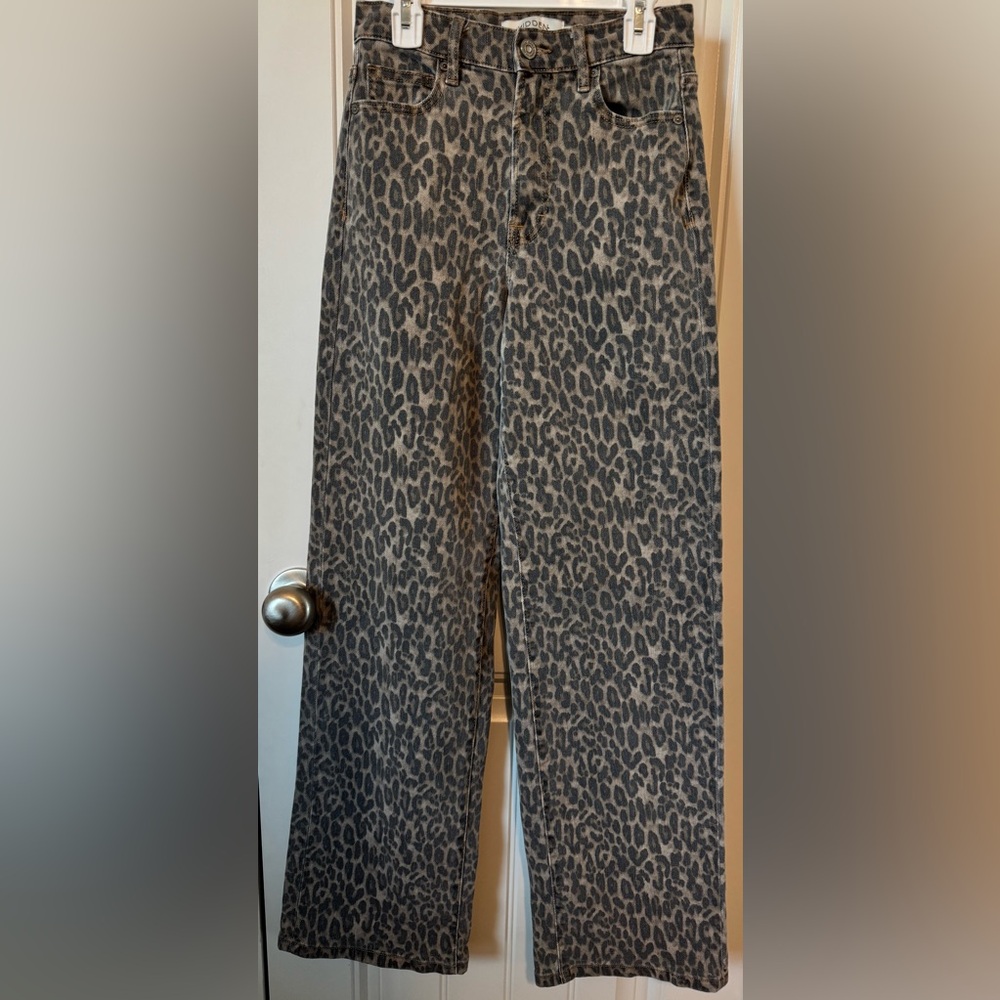HIDDEN Cheetah Stretch Jean